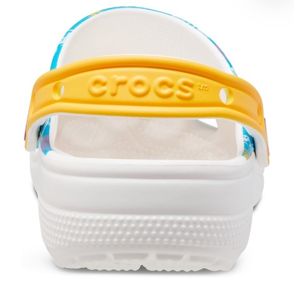 ✨NEW✨ NWT Disney World 50th Anniversary Cinderella Castle Crocs Size M7 W9 - Picture 6 of 8